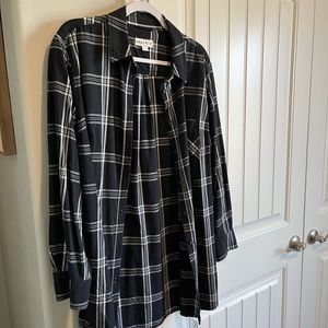 Black and white button down with slits on each side